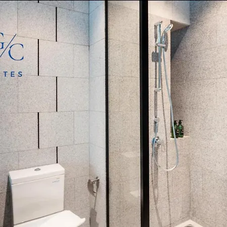 Scarletz Klcc Luxury Suites By Gc-Suites Kuala Lumpur Exterior photo