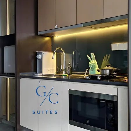 Scarletz Klcc Luxury Suites By Gc-Suites Kuala Lumpur Exterior photo